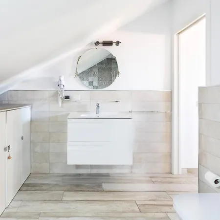 Tenerife Royal Gardens 23 - One Bed Playa de las Americas (Tenerife)