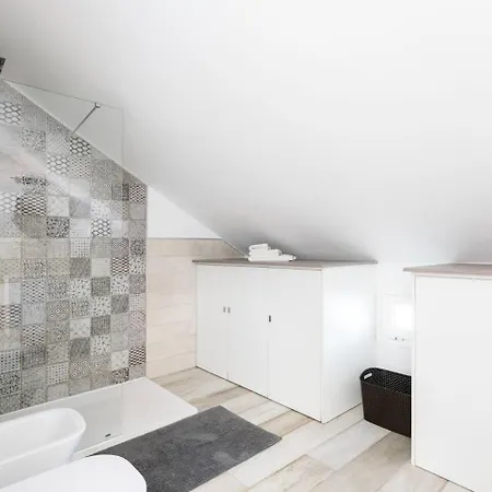 Tenerife Royal Gardens 23 - One Bed Playa de las Americas (Tenerife)